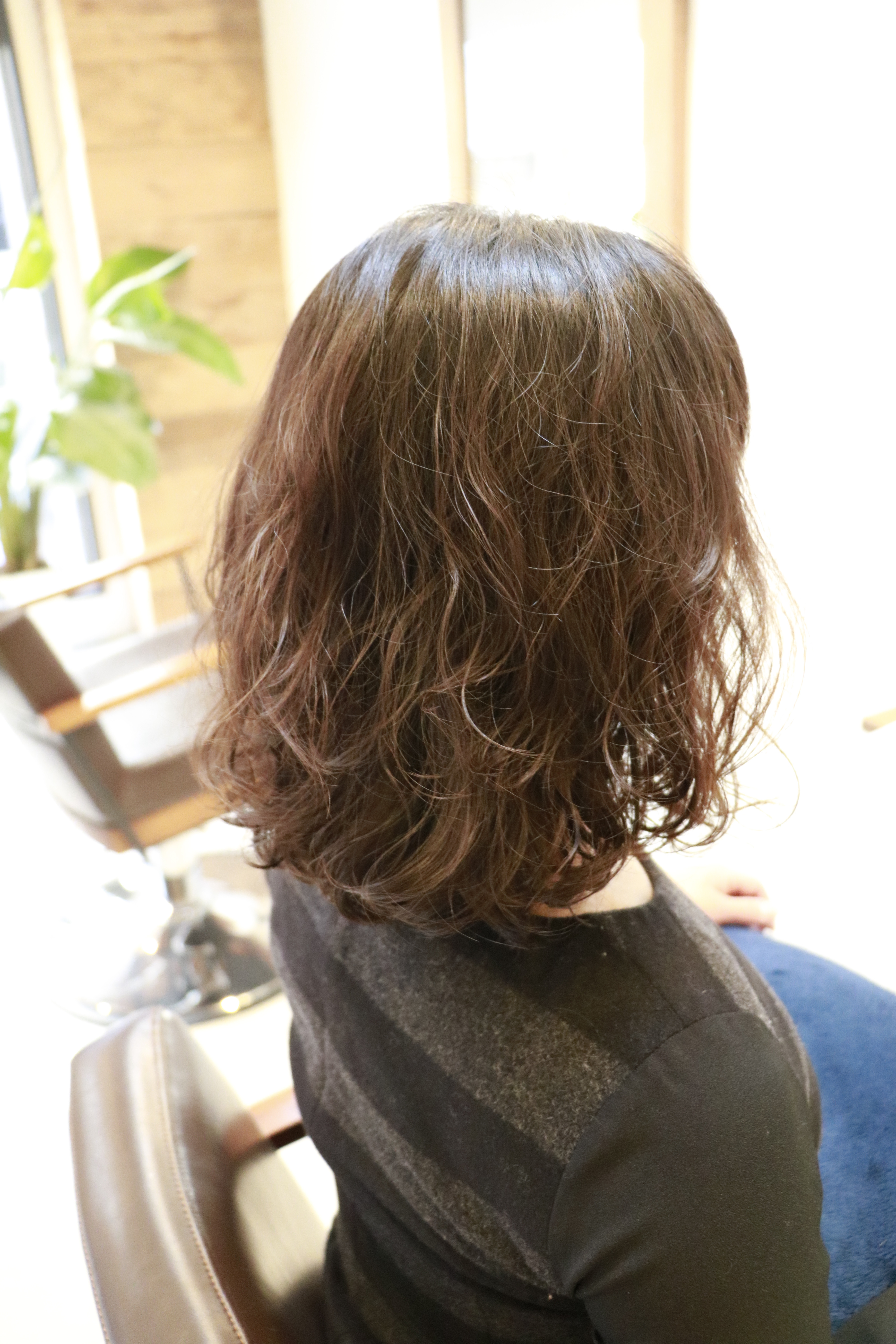 直毛の方オススメ ミディアムレイヤー パーマ編 豊島区大塚駅にある美容室 Repro リプロ くせ毛お悩み解決サロン